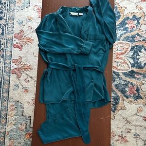 Vintage Victoria's Secret 100% SILK Deep Teal Silk Pajama Set, S
